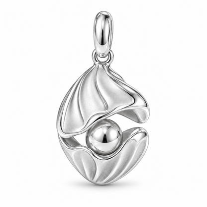 Shell and Pearl charm in 925 Sterling Silver finish