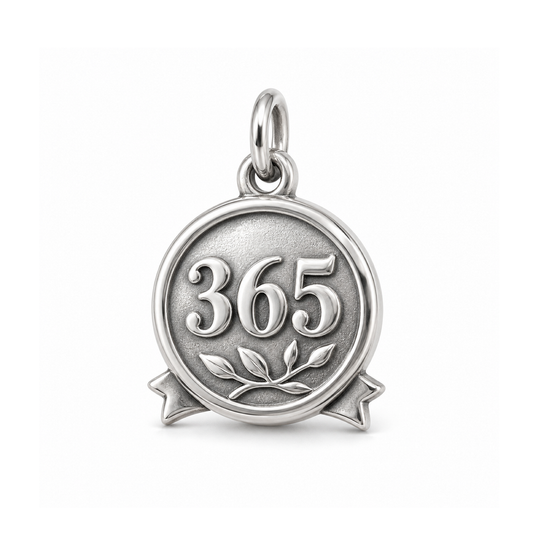 365 Days Strong Charm — Silver | charm-topics-remaining-444-2026-09-14 | topic-299