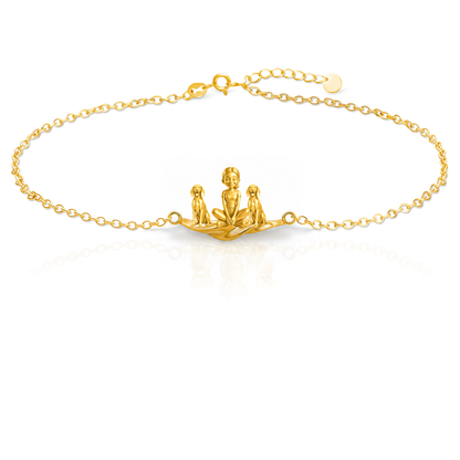 Treeing-Walker-Coonhound Personalized Girl And Her Pets Bracelet - 10K Solid Gold - Front
