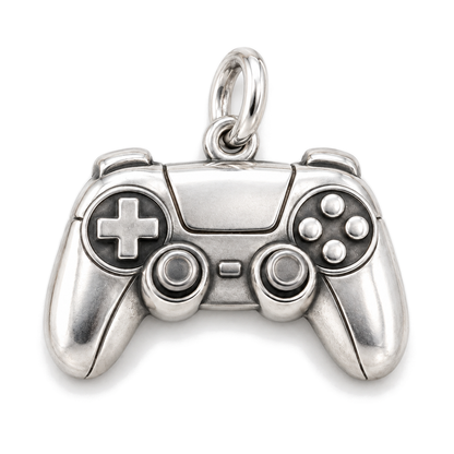 Adventure Game Controller Charm — Silver Super Macro | charm-topics-remaining-444-2026-09-14 | topic-410