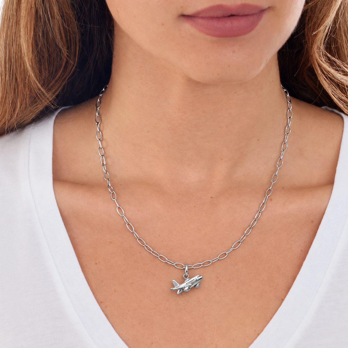 Airplane Charm — Model | charm-topics-remaining-444-2026-09-14 | topic-084