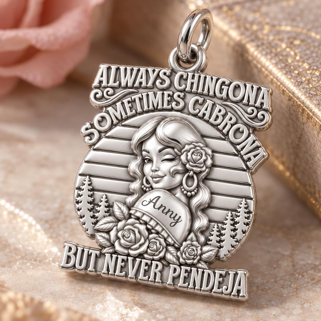 Always Chingona Charm Bracelet – Personalized Latina Gift – macro detail of the charm