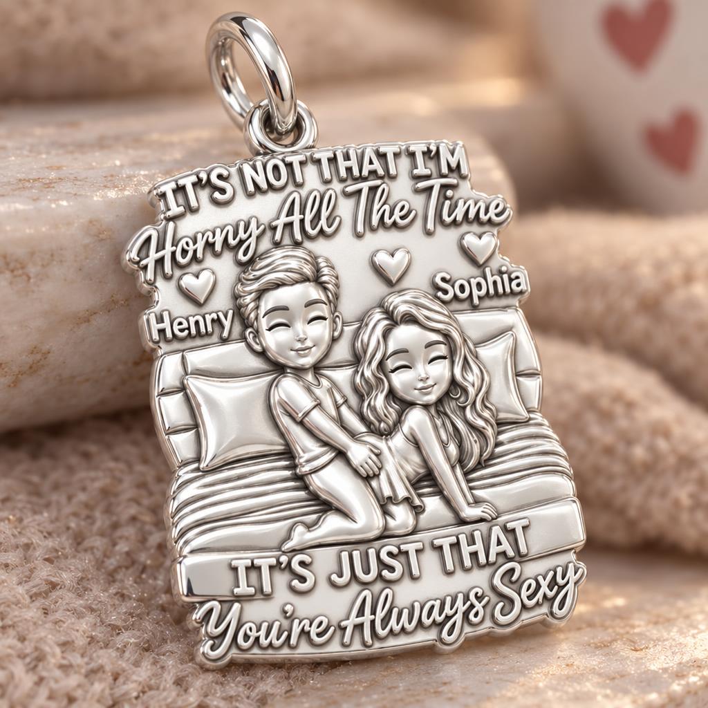 Always Sexy Couple Charm Bracelet – Personalized Couple Gift – macro detail of the charm