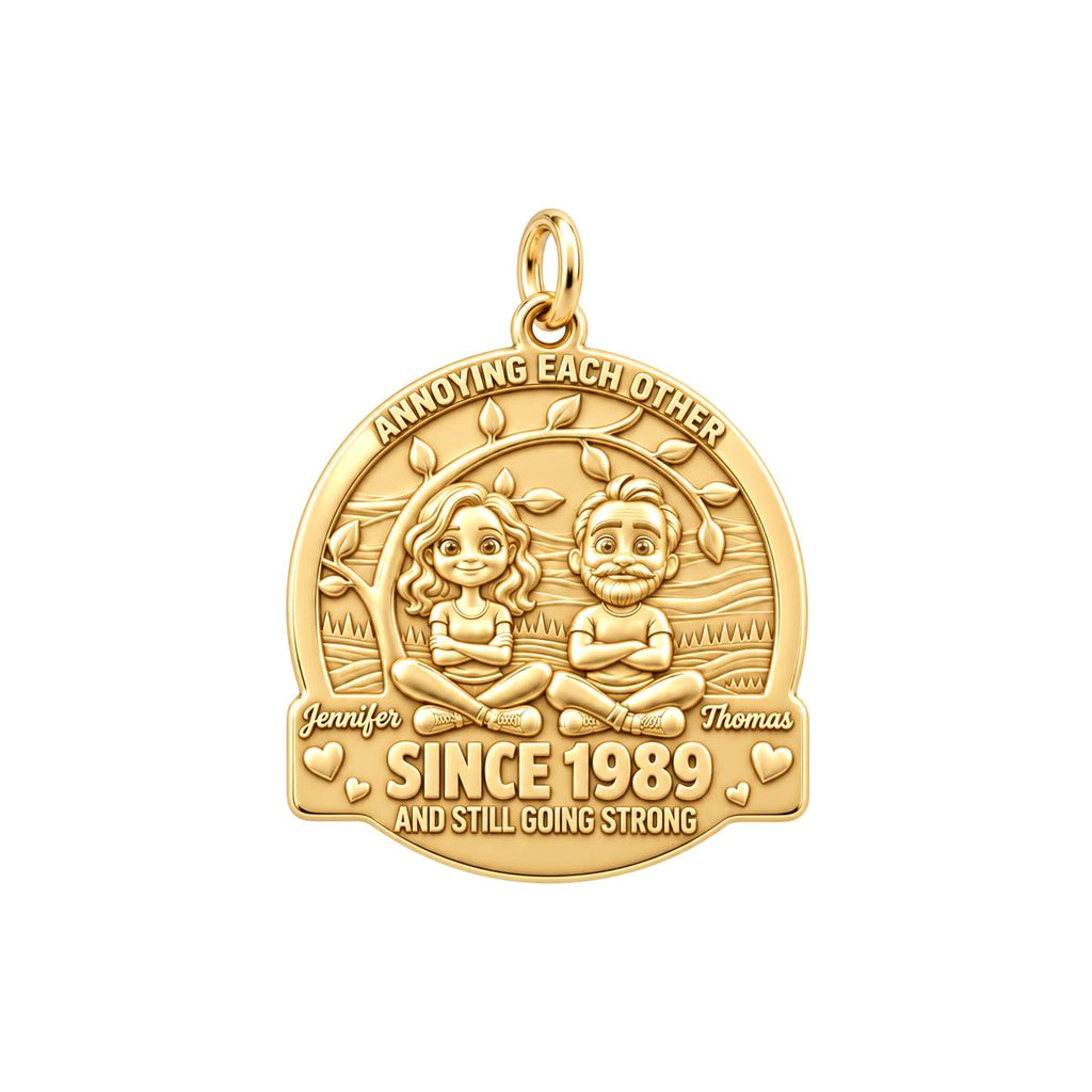 Annoying Each Other Couple Charm and Polyester Cord Bracelet Set – 18K gold plated 3 cm charm, front view