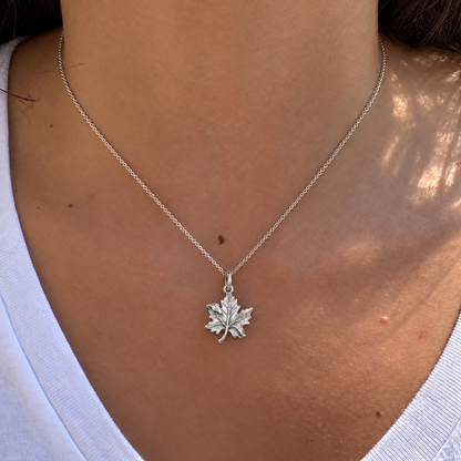 Autumn Maple Leaf Charm — Model | charm-topics-remaining-444-2026-09-14 | topic-029