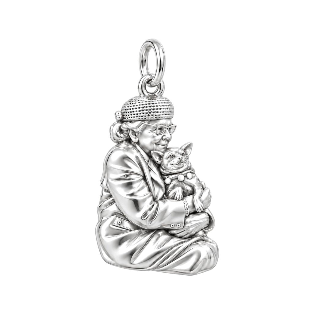 Beloved Companion Portrait Charm Bracelet – Personalized Mom Gift – silver charm, front view