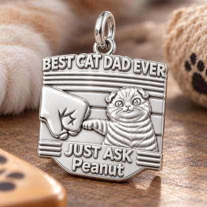 Best Cat Dad Fist Bump Charm Bracelet – Personalized Dad Gift – macro detail of the charm