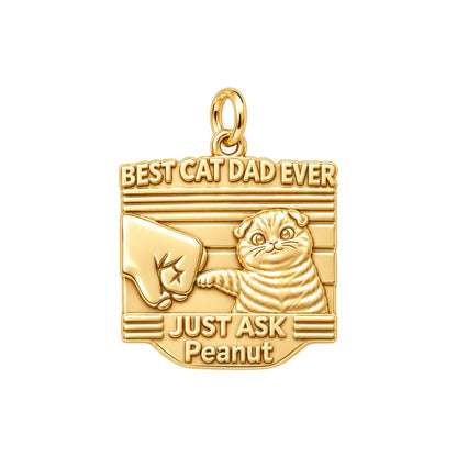 Best Cat Dad Fist Bump Charm Bracelet – Personalized Dad Gift – 18K gold plated 3 cm charm, front view