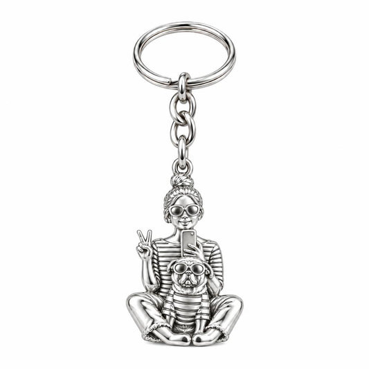 Bestie Selfie Pug Charm Keychain – silver, front view