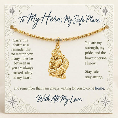 Brave Heart Homecoming Charm Bracelet Set – 18K gold, on its message card