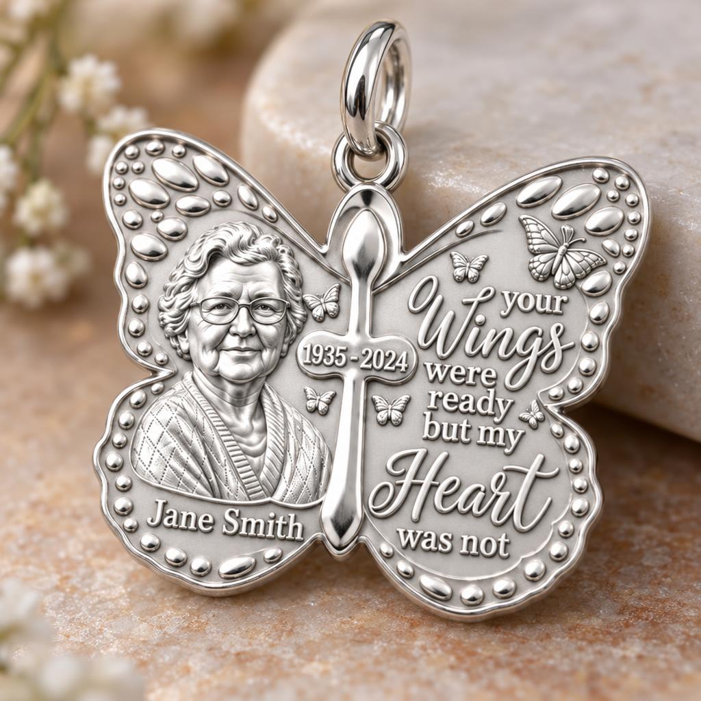 Butterfly Wings Memorial Charm Bracelet – Personalized Bereavement – macro detail of the charm