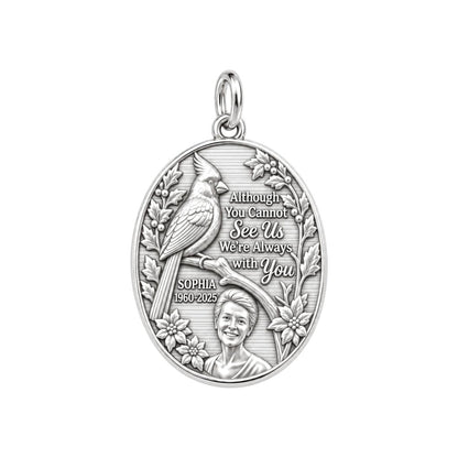 Cardinal Messenger Charm Bracelet – Personalized Memorial Gift – silver plated 2 cm charm, front view