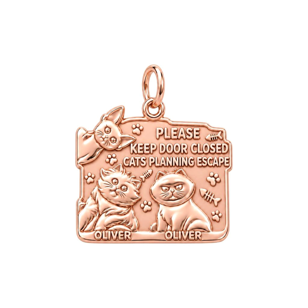 Cat Escape Artist Charm Bracelet – Personalized Cat Mom Gift – rose gold 3 cm charm, front view
