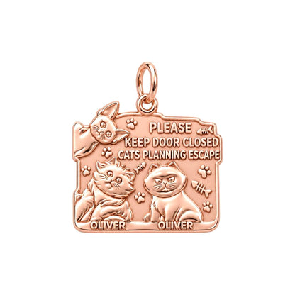 Cat Escape Artist Charm Bracelet – Personalized Cat Mom Gift – rose gold 3 cm charm, front view
