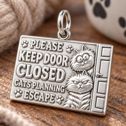 Cats Planning Escape Charm Bracelet – Personalized Cat Mom Gift – macro detail of the charm
