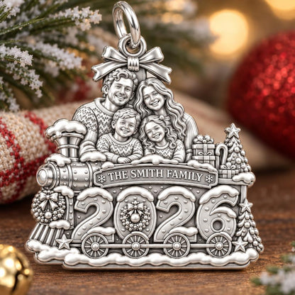 Christmas Holiday Express Charm Bracelet – Personalized Mom Gift – macro detail of the charm