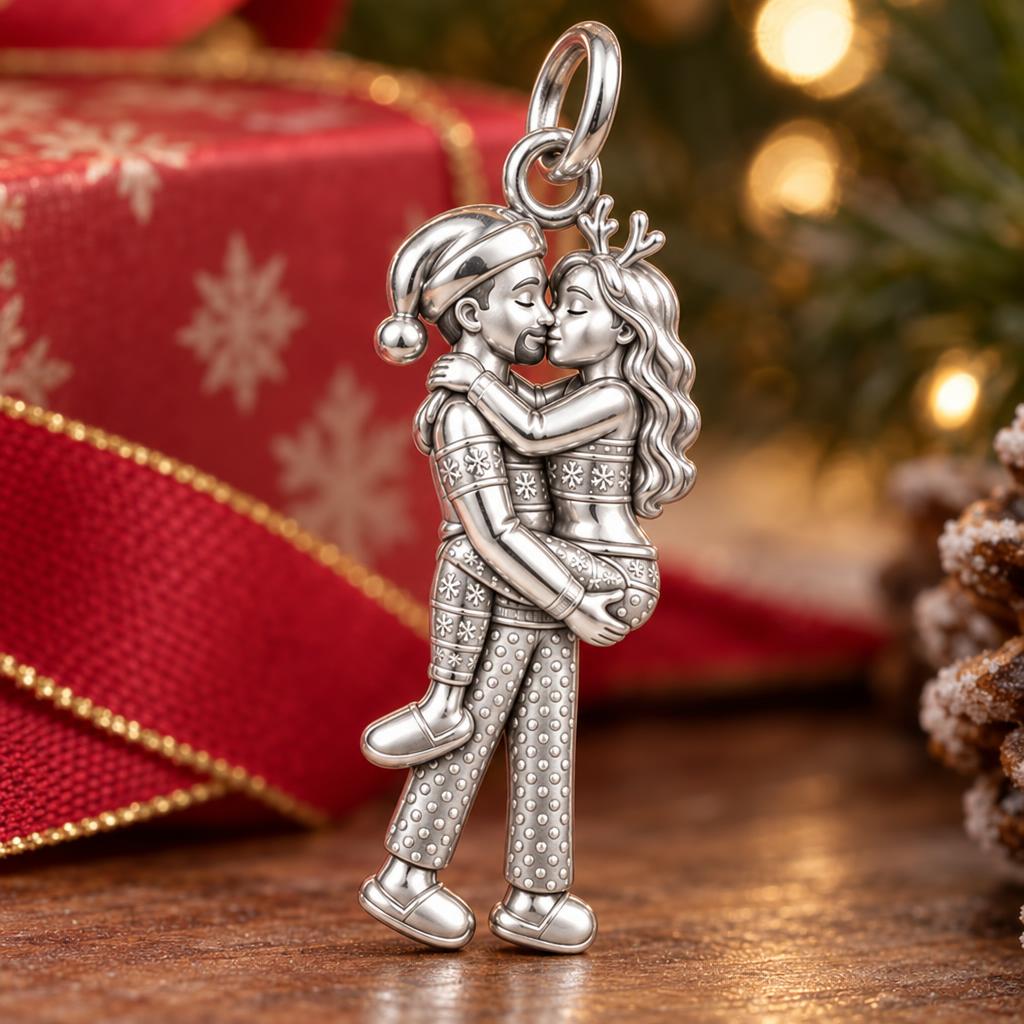 Christmas Morning Hug Charm and Polyester Cord Bracelet Set