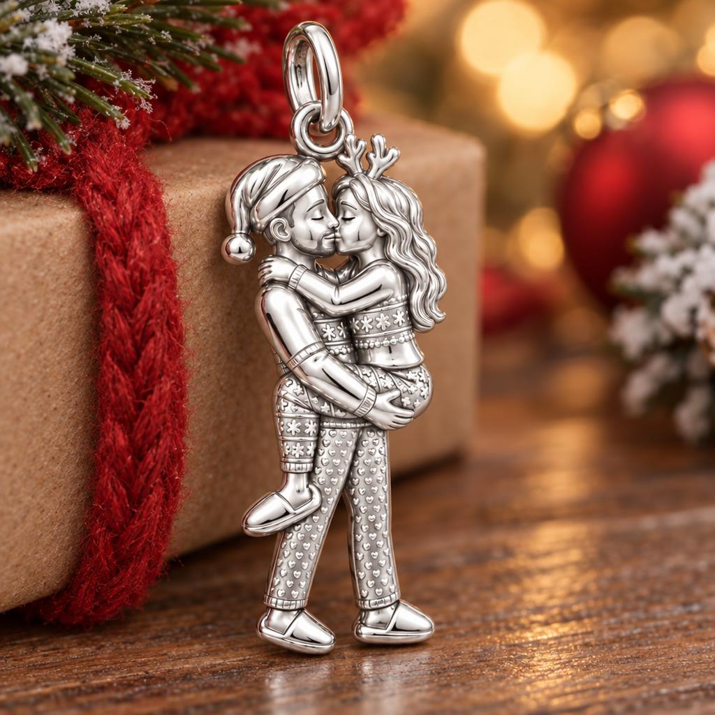 Christmas Morning Kiss Charm and Polyester Cord Bracelet Set