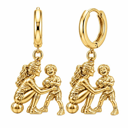 Courtside Connection Huggie Charm Earrings – 18K gold, front view