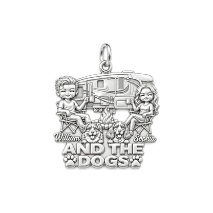Cozy Campfire Caravan Charm Bracelet – Personalized Couple Gift – silver plated 3 cm charm, front view