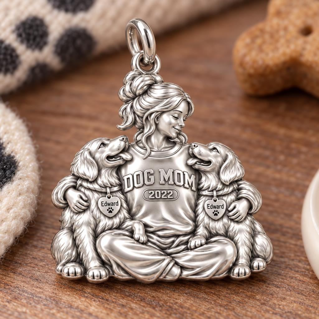 Cozy Dog Mom Hug Charm Bracelet – Personalized Dog Mom Gift – macro detail of the charm