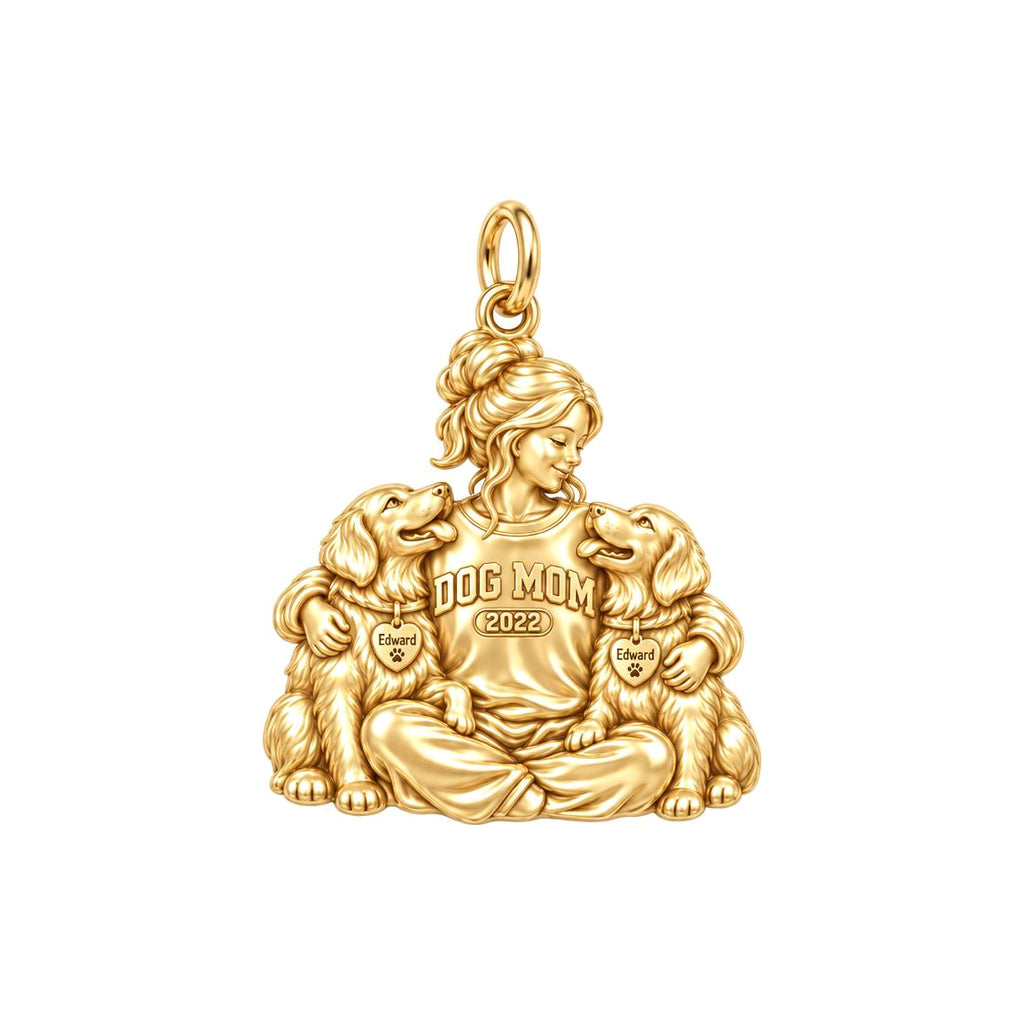 Cozy Dog Mom Hug Charm Bracelet – Personalized Dog Mom Gift – 18K gold plated 2 cm charm, front view
