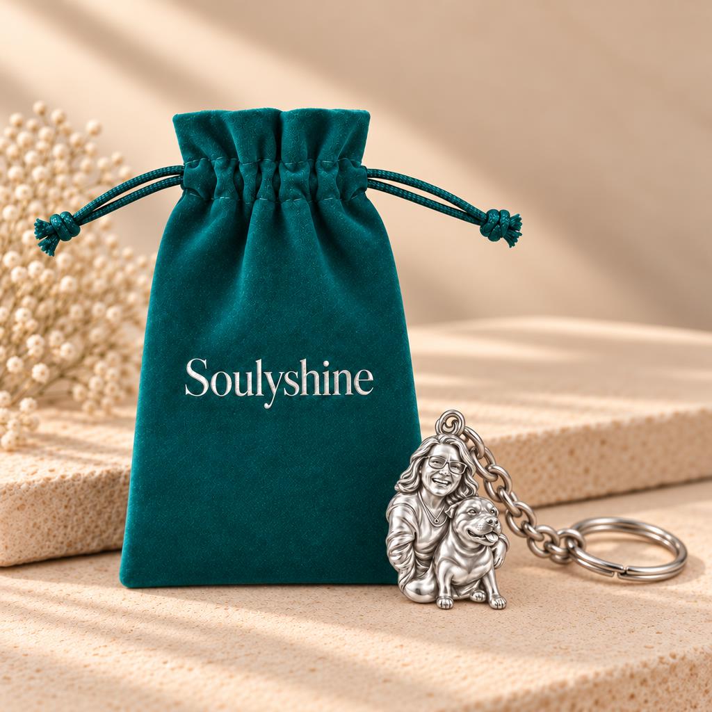 Custom Sculpted Pet Portrait Charm Keychain – Soulyshine velvet gift pouch