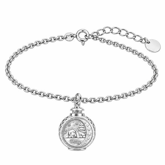 Daisy’s Cozy Winter Lantern Charm Bracelet Set – silver, front view