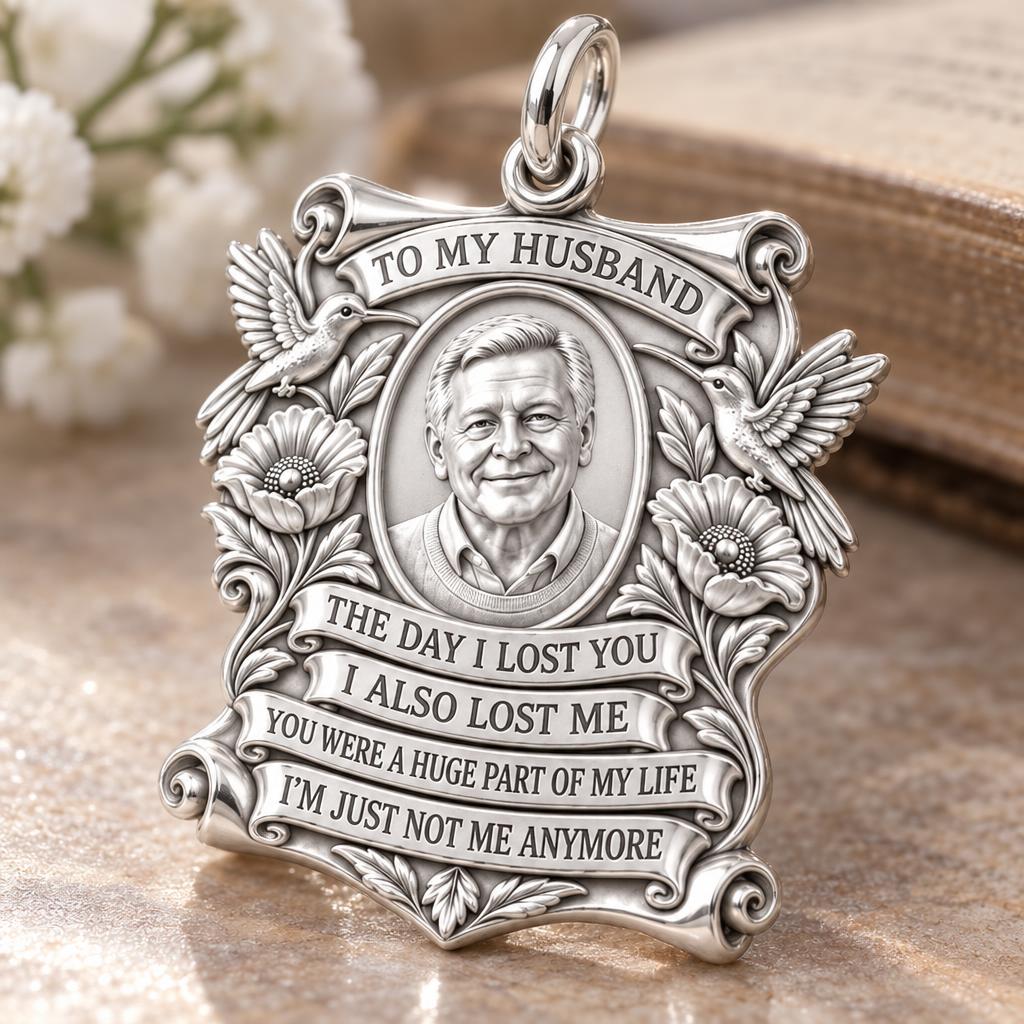 Eternal Husband Remembrance Charm Bracelet – Personalized Gift – macro detail of the charm