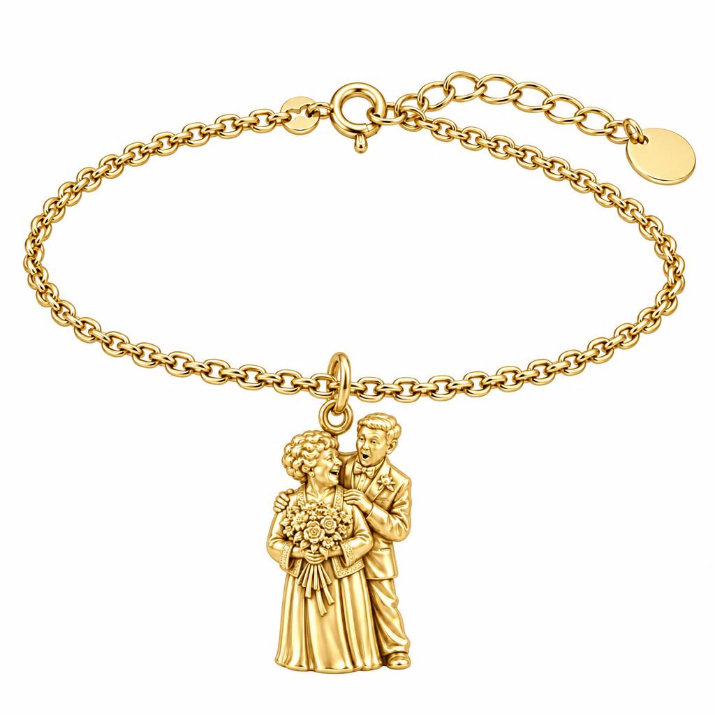 Eternal Love Portrait Charm Bracelet Set – 18K gold, front view