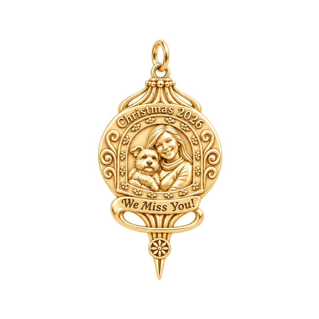 Eternal Ornament Memory Charm Bracelet – Personalized Mom Gift – 18K gold plated 2 cm charm, front view
