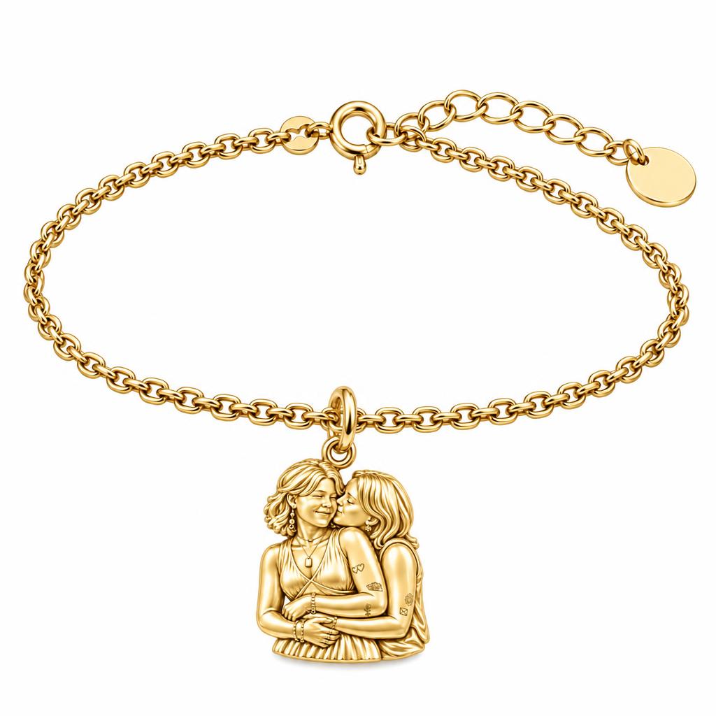 Eternal Soulmate Embrace Charm Bracelet Set – 18K gold, front view