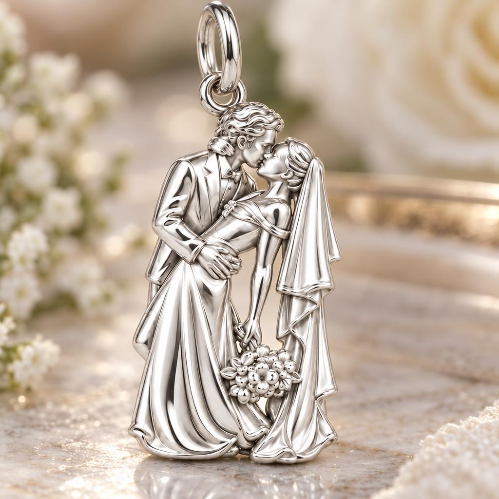 Eternal Wedding Dip Kiss Charm Bracelet – Personalized Couple Gift – macro detail of the charm