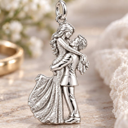 Eternal Wedding Embrace Charm Bracelet – Personalized Couple Gift – macro detail of the charm