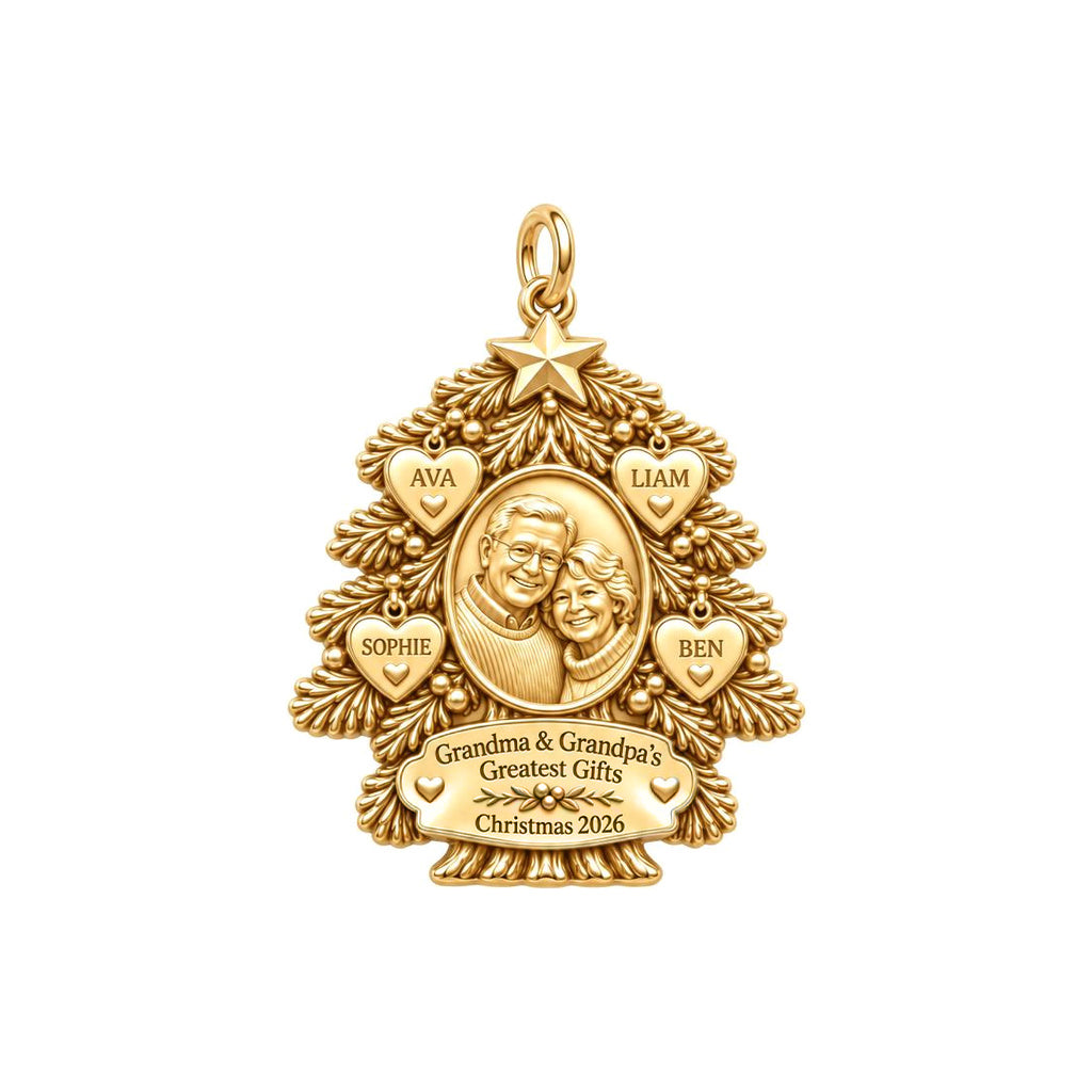 Evergreen Family Tree Charm Bracelet – Personalized Nana Gift – 18K gold plated 3 cm charm, front view