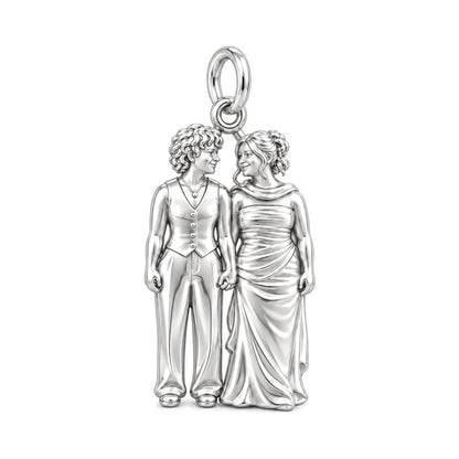 Everlasting Hand in Hand Charm Bracelet – Personalized Couple Gift – silver charm, front view