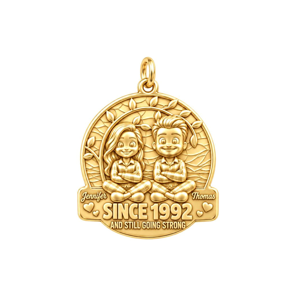 Everlasting Love Tree Charm Bracelet – Personalized Couple Gift – 18K gold plated 3 cm charm, front view