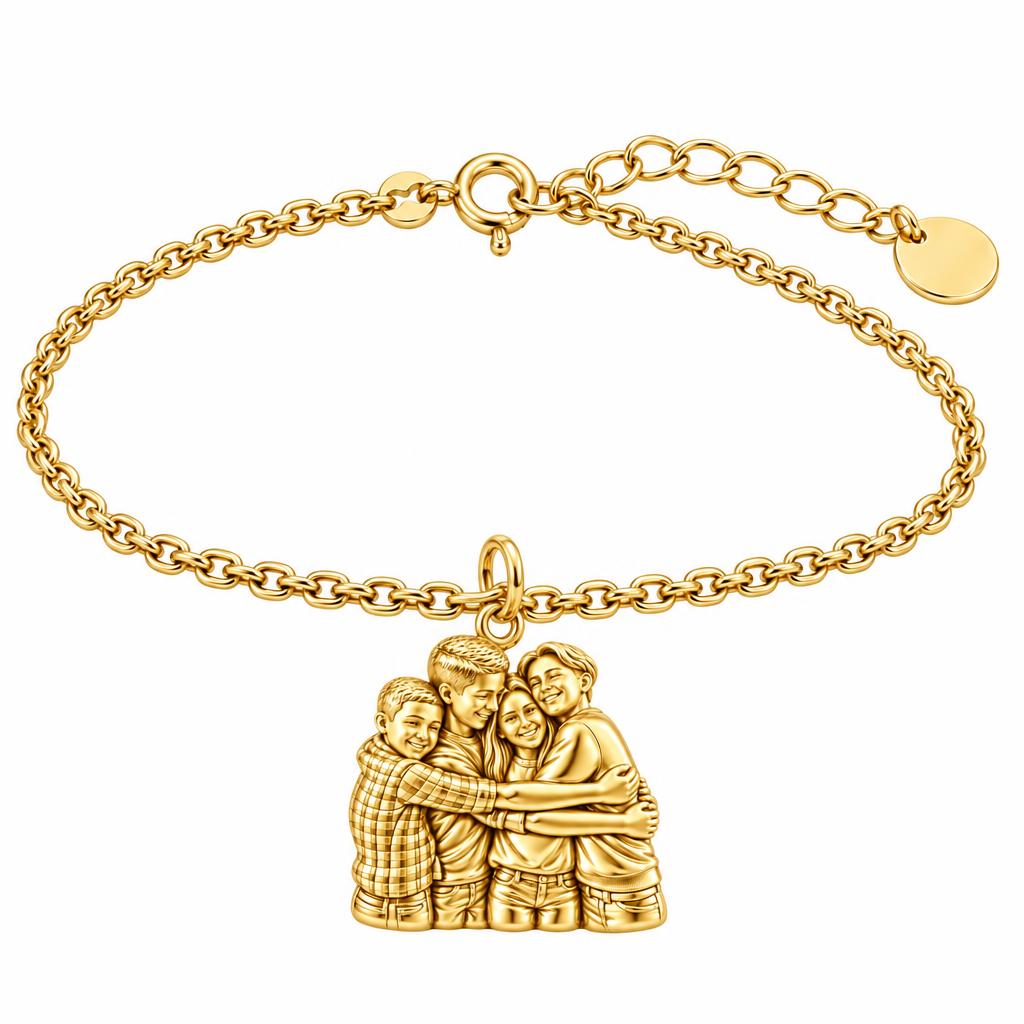 Family Group Hug Charm Bracelet Set – 18K gold, front view