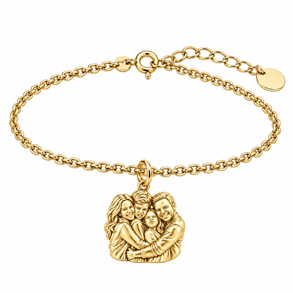 Family Portrait Hug Charm Bracelet Set – 18K gold, front view