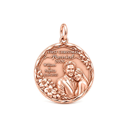 First Christmas Married Charm Bracelet – Personalized Couple Gift – rose gold 2 cm charm, front view