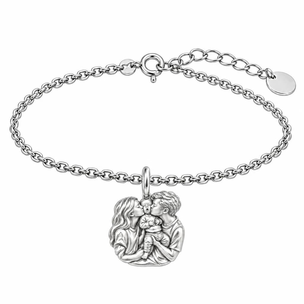 First Family Kiss Charm Bracelet Set – silver, front view