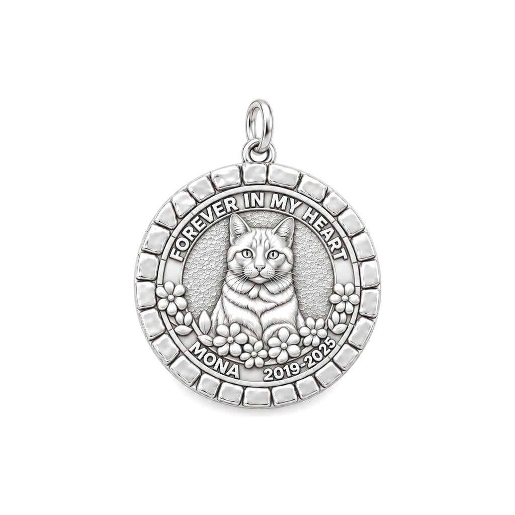 Forever In My Heart Charm Bracelet – Personalized Pet Gift – silver plated 2 cm charm, front view