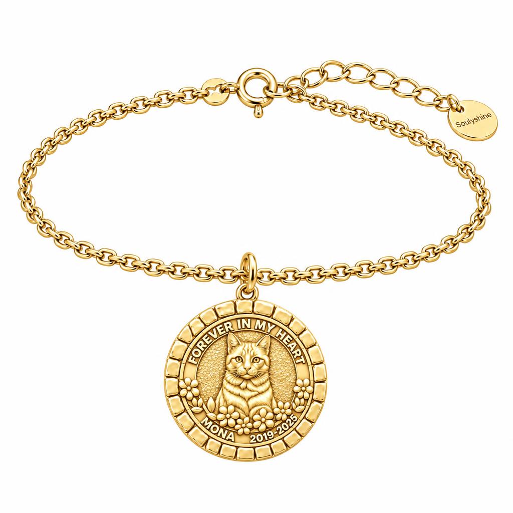 Forever In My Heart Pet Portrait Charm Bracelet Set – 18K gold, front view
