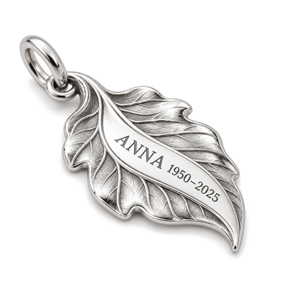 Forever Remembered Leaf Charm — Silver Super Macro | charm-topics-remaining-444-2026-09-14 | topic-430