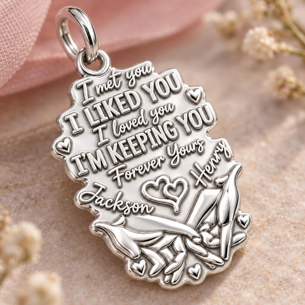 Forever Yours Pinky Swear Charm Bracelet – Personalized Couple Gift – macro detail of the charm