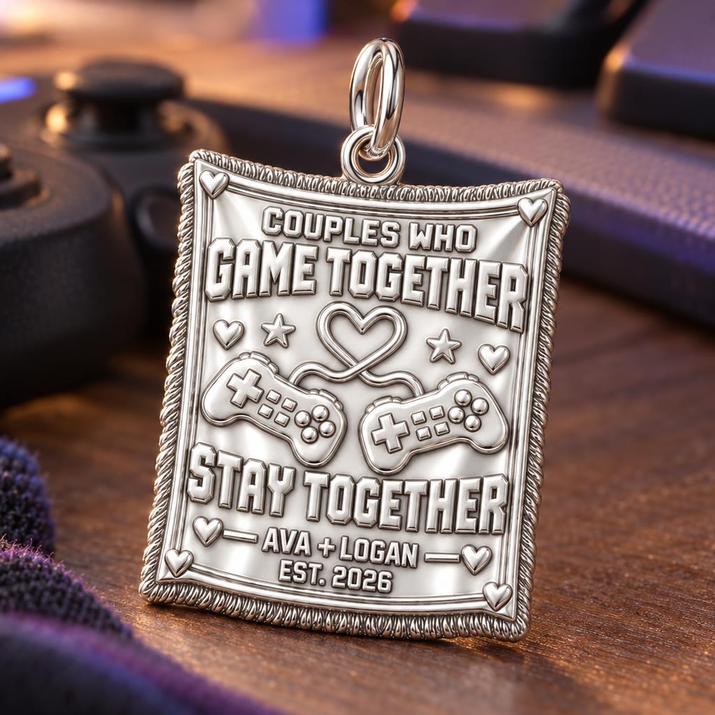 Gamer Couple Connection Charm Bracelet – Personalized Couple Gift – macro detail of the charm
