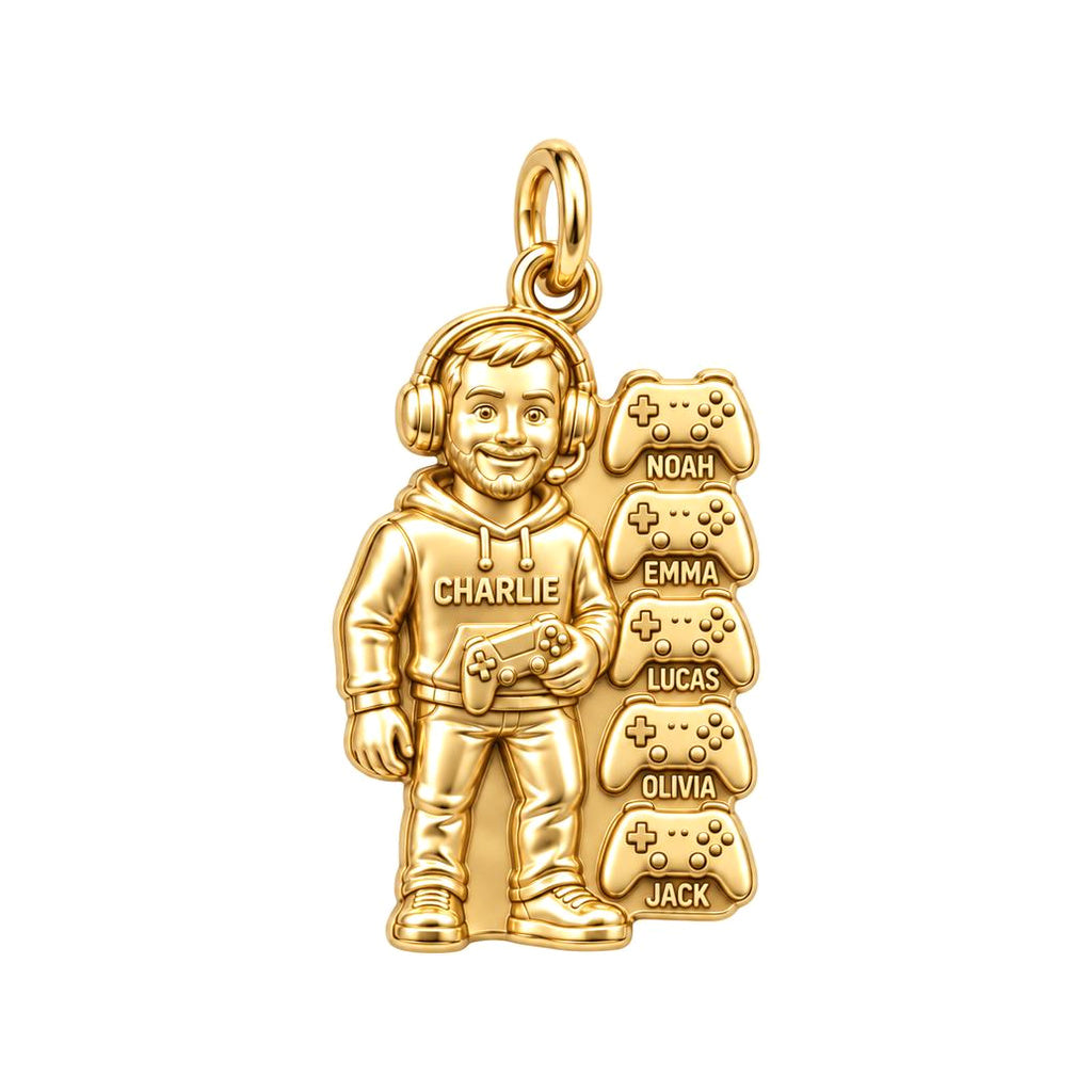 Gamer Dad and Players Charm Bracelet – Personalized Dad Gift – 18K gold plated 3 cm charm, front view