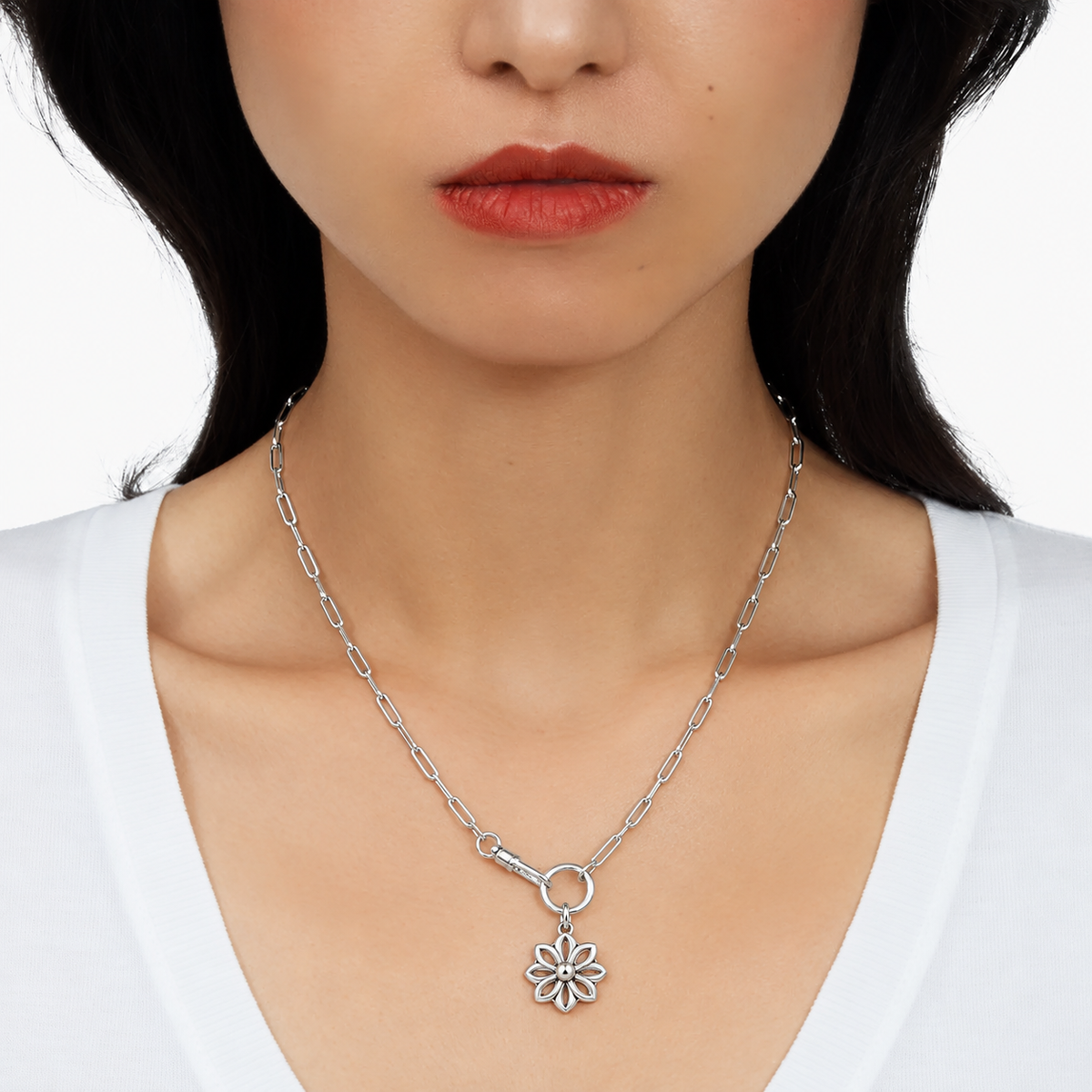 Geometric Bloom Charm — Model | charm-topics-remaining-444-2026-09-14 | topic-418