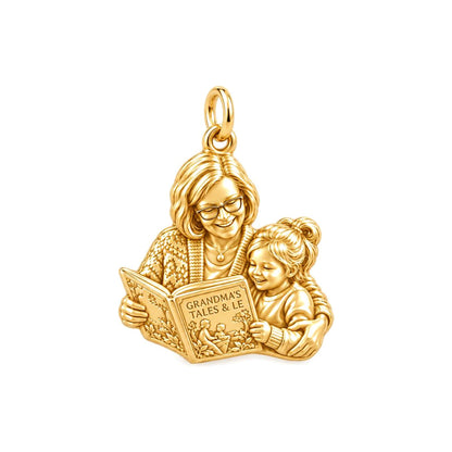 Grandma's Story Time Charm Bracelet – Personalized Nana Gift – 18K gold plated 2 cm charm, front view