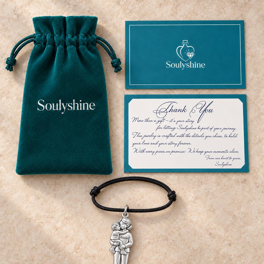 Grandma Sweet Hug Charm Bracelet – Personalized Nana Gift – Soulyshine velvet pouch and gift card
